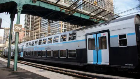 Suspect Arrested After Viral Video Captures Alleged Rape Attempt on Paris Train