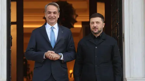 Ukraine to Import US LNG via Greece Amid Energy Crisis