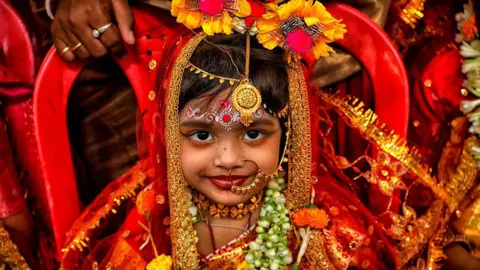 Significant Tax Cuts Set to Boost Festive Spending in India