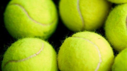 Alexandra Eala’s Historic Upset at Wimbledon: Knocking Out Iga Swiatek