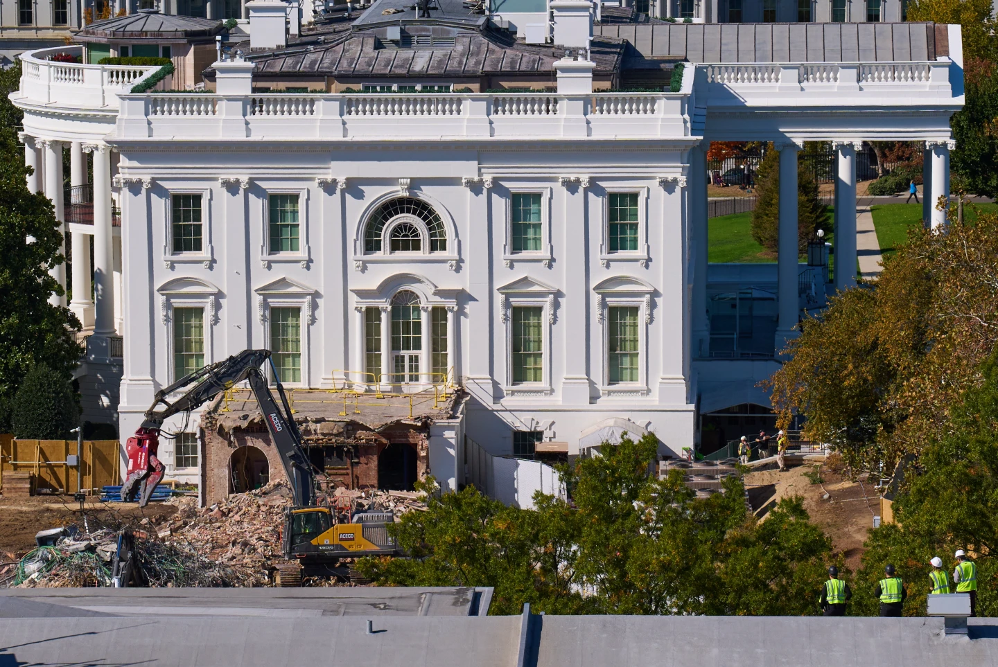 White House East Wing Demolition Underway for New Ballroom Project