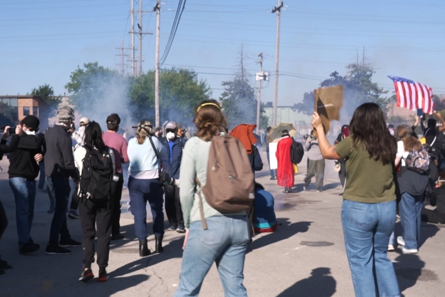 Federal Agents Clash with Protesters at Immigration Enforcement Building