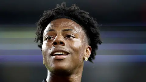 YouTube Sensation IShowSpeed to Be Granted Ghanaian Passport After Africa Tour