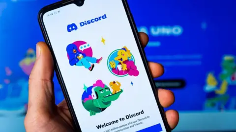 Discord Faces Security Breach: ID Photos of 70,000 Users Compromised