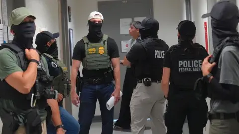 California Legislation Prohibits Law Enforcement from Wearing Masks
