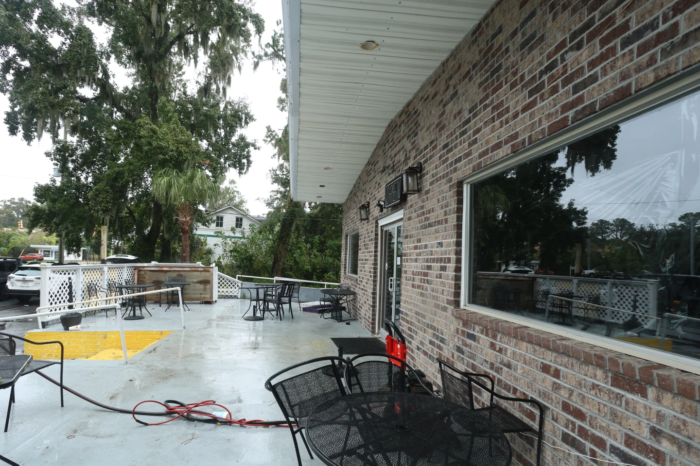 Tragedy Strikes South Carolina Island: Mass Shooting Claims Lives at Bar Event
