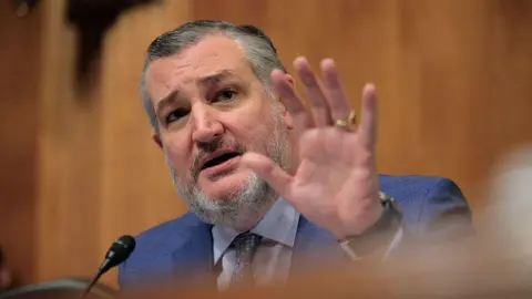 Ted Cruz Slams FCC Chief as 'Mafioso' Over Jimmy Kimmel Suspension