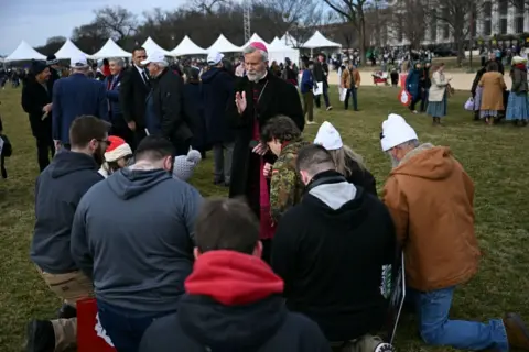 Trump’s Rift with Pope Leo: A Growing Divide Among Conservative Catholics