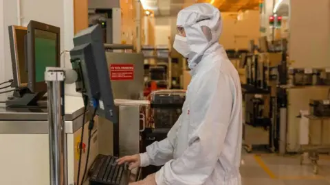 Dutch Government Seizes Control of Chinese-Owned Chip Manufacturer Nexperia