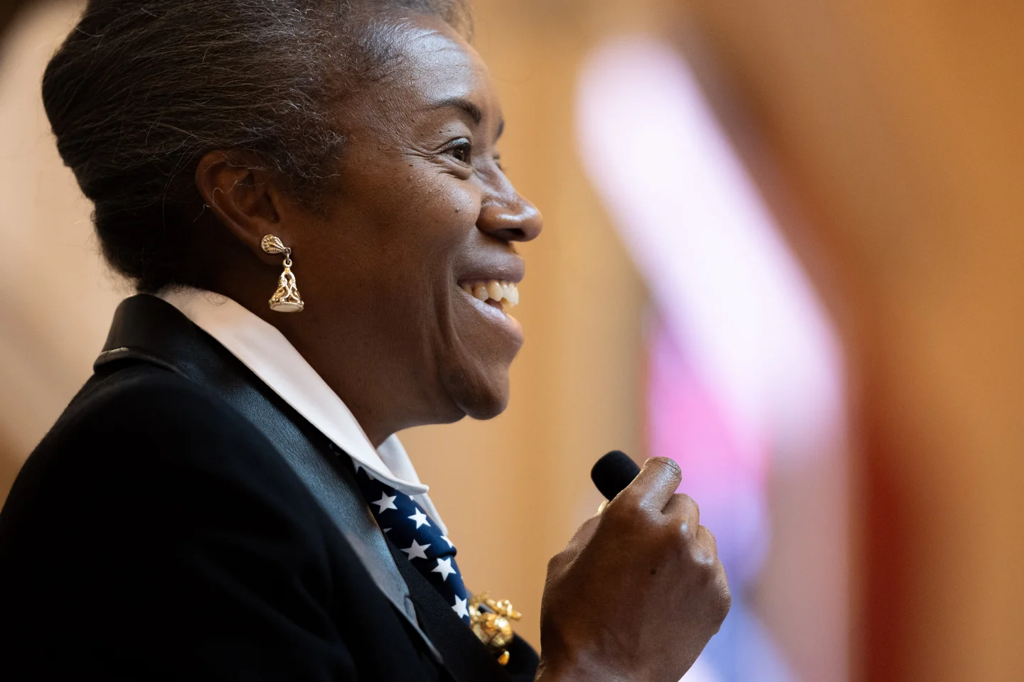 Utility Bills Spark Political Divide in Virginia and New Jersey Governor Races