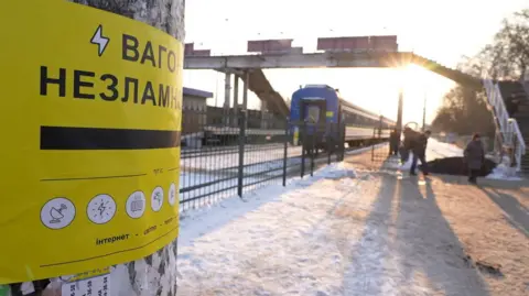 Kyiv Faces Harsh Winter Amidst Ongoing Russian Strikes