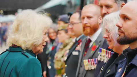 Royal Family Commemorates Armistice Day with Wreath Laying