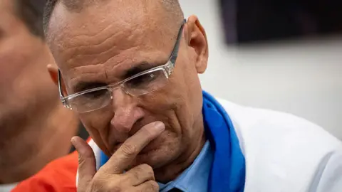 Cuban Dissident José Daniel Ferrer Exiled to the US After Imprisonment