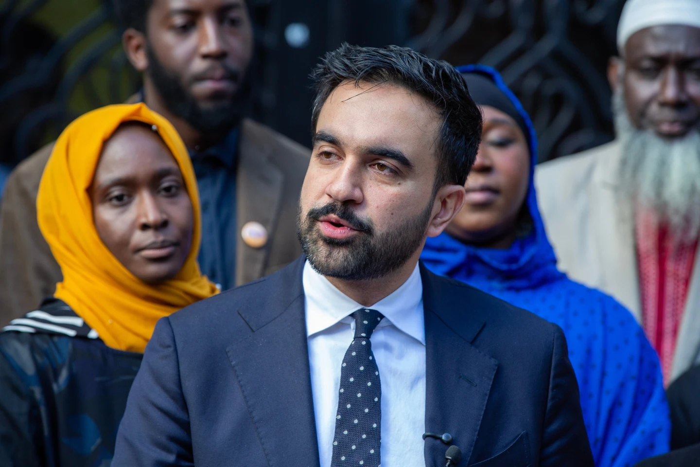 New York's Jewish Community Faces Division Ahead of Potentially Historic Mayoral Election