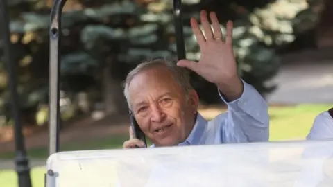Larry Summers Resigns from Public Life Amid Epstein Email Scandal