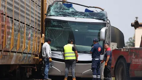 Tragic Train-Bus Collision Claims Lives in Mexico