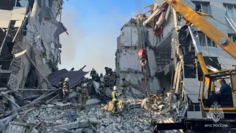Putin Vows Retaliation After Accusing Ukraine of Drone Strike on Starobilsk Student Dormitory