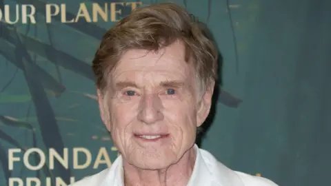 Tribute to Robert Redford: A Hollywood Legend Passes Away at 89