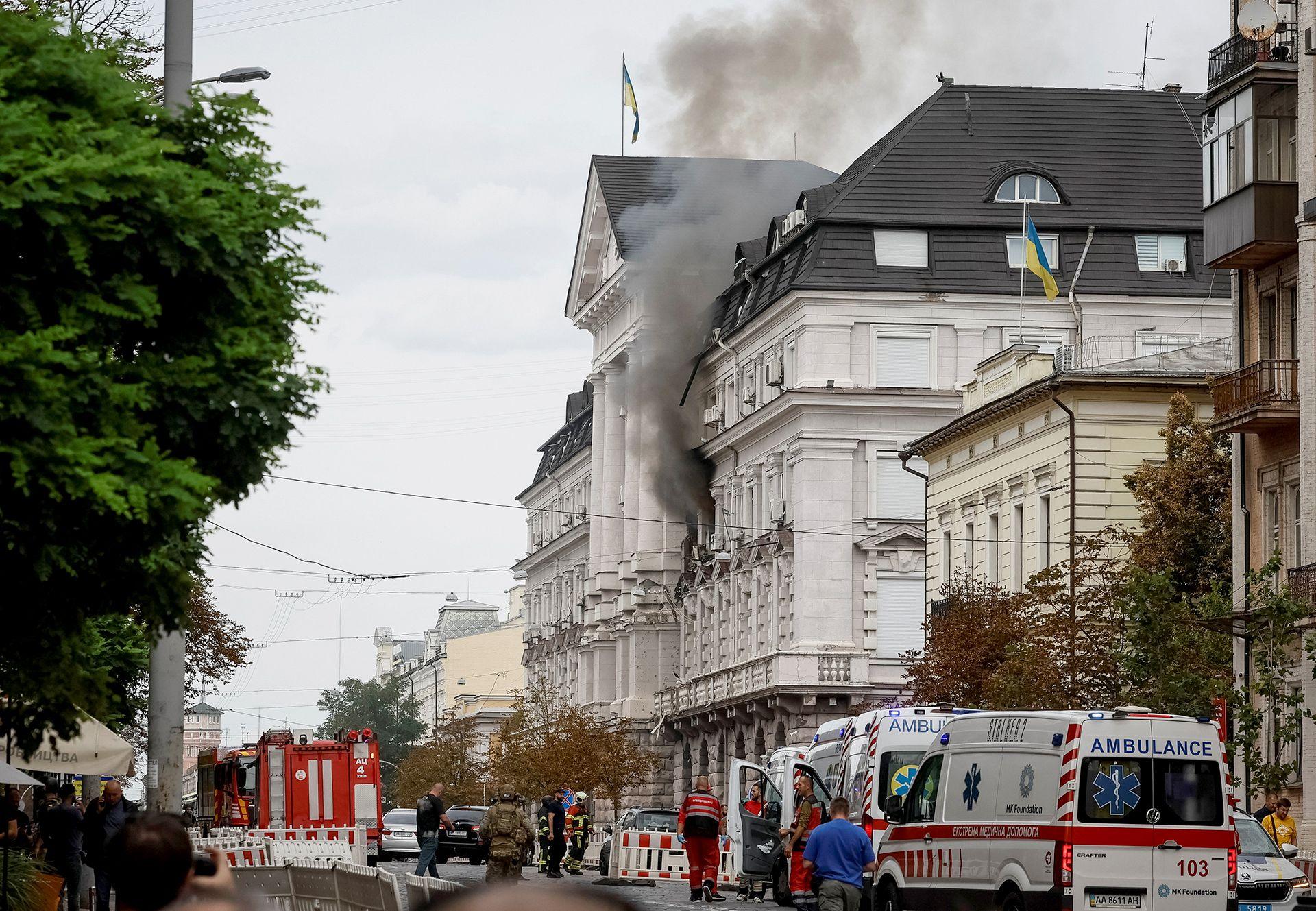 Russian Drone Strikes Kyiv's SBU HQ, Injuring Five, Ukraine Demands Response