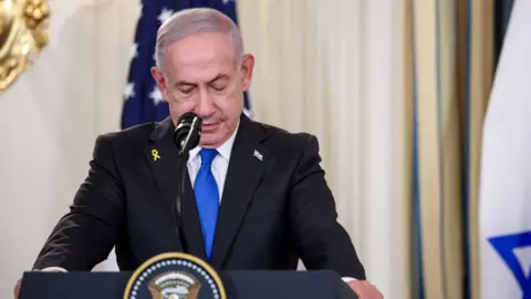 Netanyahu Faces Political Peril Amid Controversial Peace Deal
