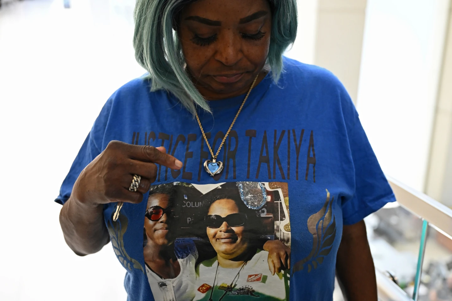 Ohio Officer Acquitted in Death of Pregnant Mother Ta’Kiya Young