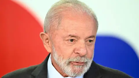 Trump and Lula Engage in Positive Dialogue to Discuss Trade Relations