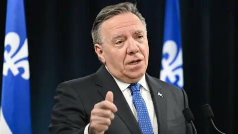 Quebec's Secularism Law Expanded, Preventing Public Prayer and Religious Symbols