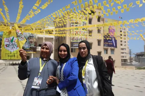 Palestinian Leaders Convoke Fatah's First Major Conference in a Decade Amid Rising Discontent