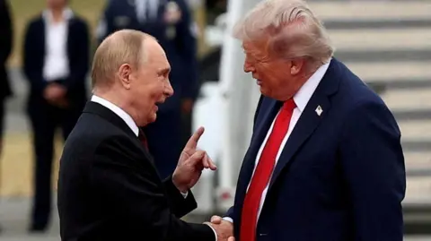 Trump to Meet Putin in Hungary Following Productive Call on Ukraine
