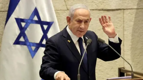 Benjamin Netanyahu Requests Presidential Pardon Amidst Corruption Trial