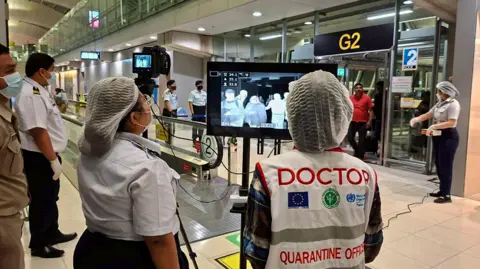 Nipah Virus Outbreak in India Prompts Enhanced Airport Screenings Across Asia