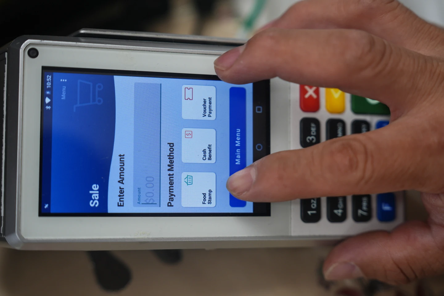 Food Banks Brace for Surge as Federal Aid Faces Suspension Amid Government Shutdown