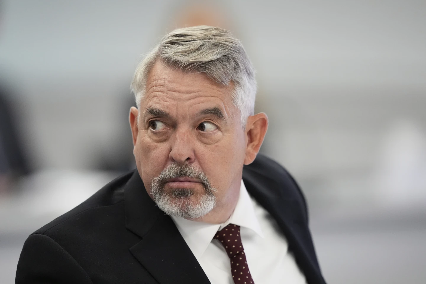 Health Secretary Kennedy Faces Vaccine Dilemmas Amid Rising COVID-19 Cases